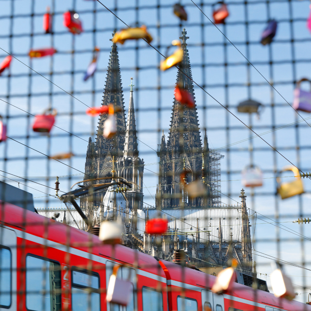 Love locks Cologne Love locks :Visiter l’Allemagne : 9 lieux incontournables à découvrir du nord au sud