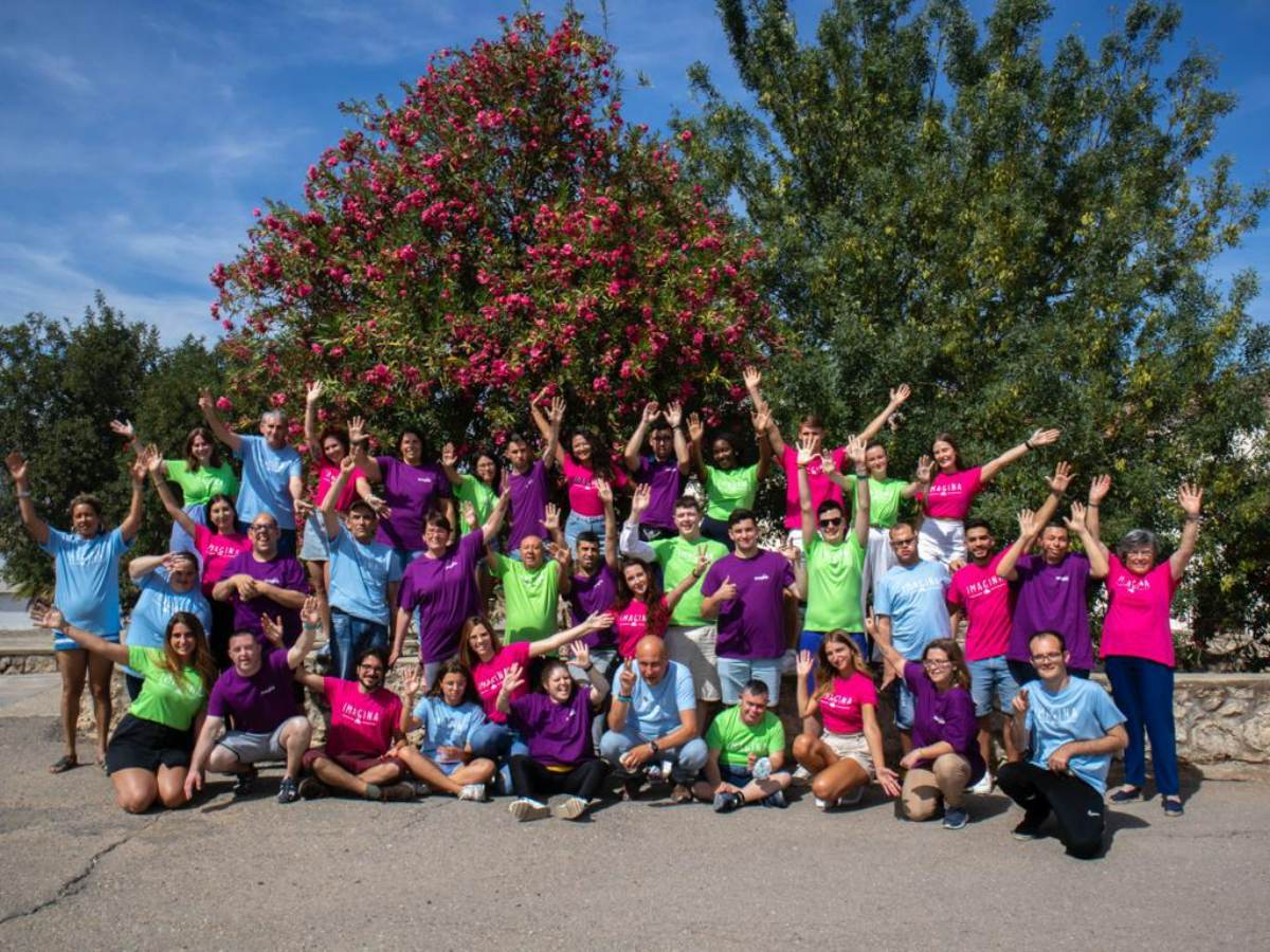 Groupe de volontaires Youth ID en mission en Espagne